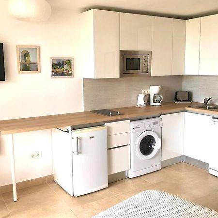 Modern & Spacious Studio Isla, Puerto Del Carmen Tias Bagian luar foto